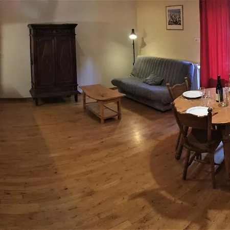 Holiday home Domaine De Clarat Lafarre (Haute-Loire)